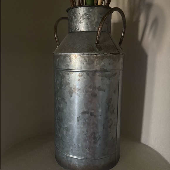 Rustic Metal Milk Can Vase - Picture 1 of 2
